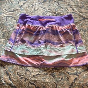 Ivivva Girls Active skirt w/built in shorts